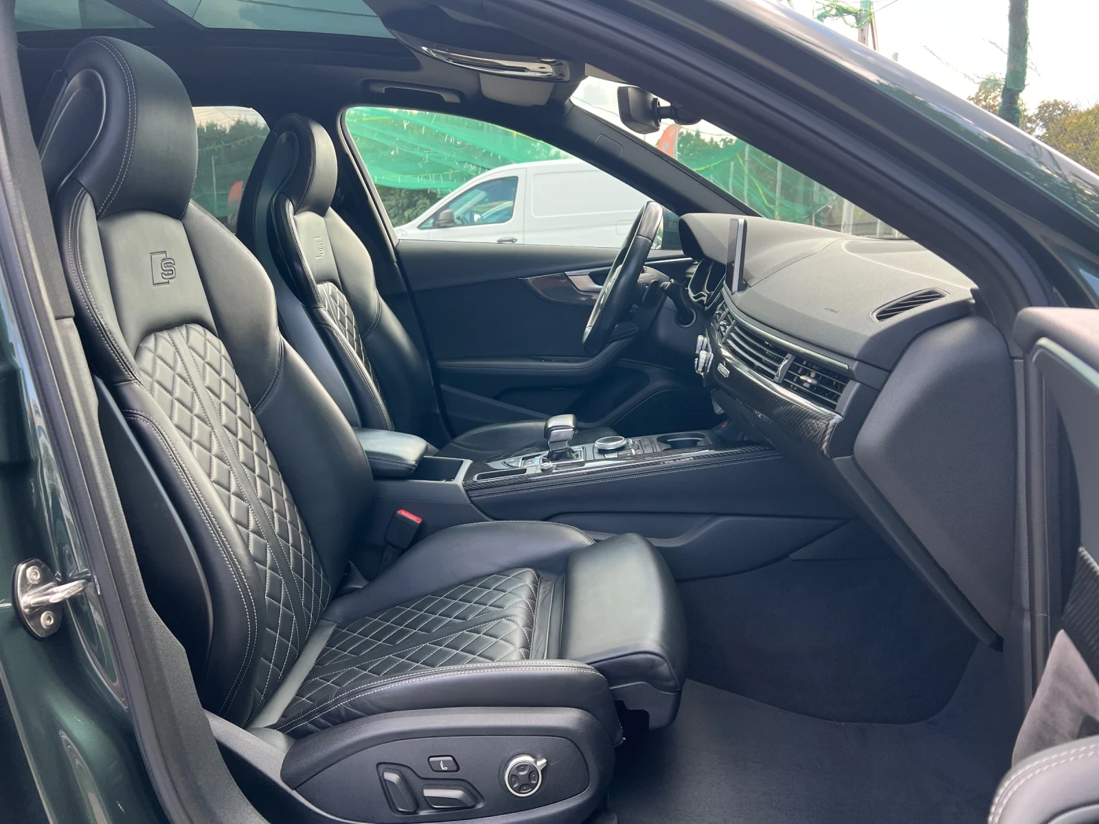 Audi S4 Avant 3.0TFSI Quattro S-Line  - изображение 9