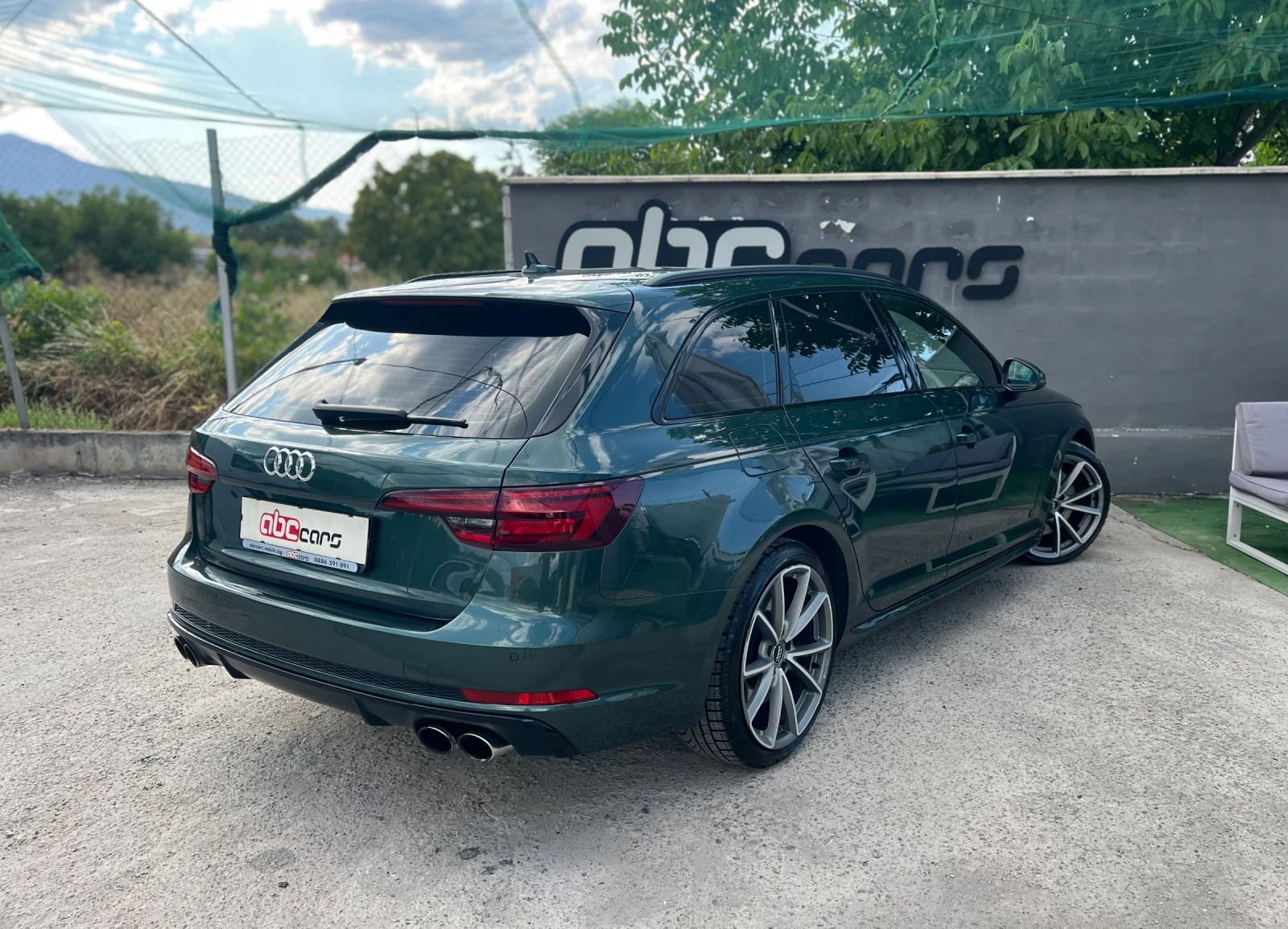 Audi S4 Avant 3.0TFSI Quattro S-Line  - изображение 4
