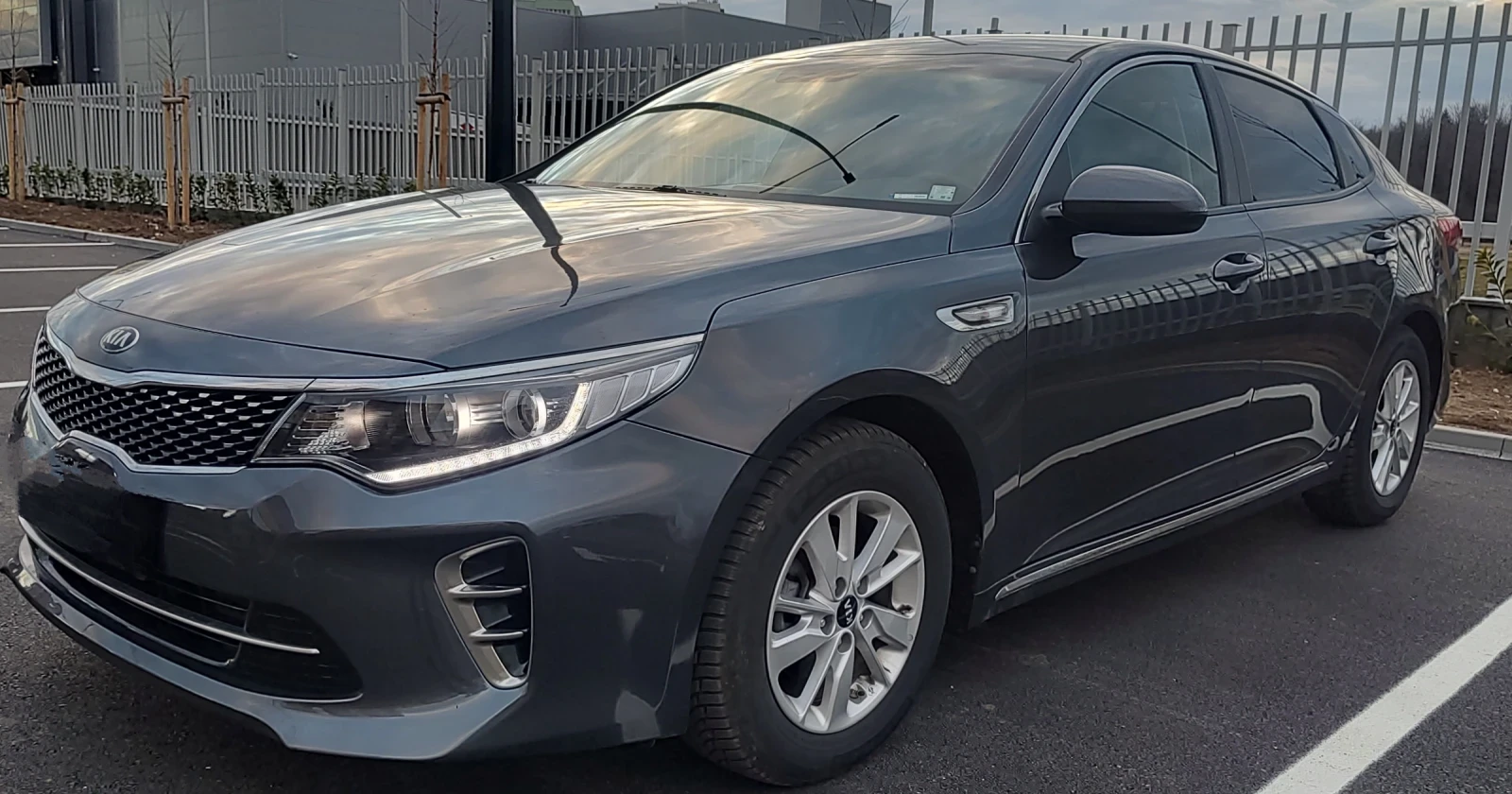 Kia K5 Lpi SX - изображение 3
