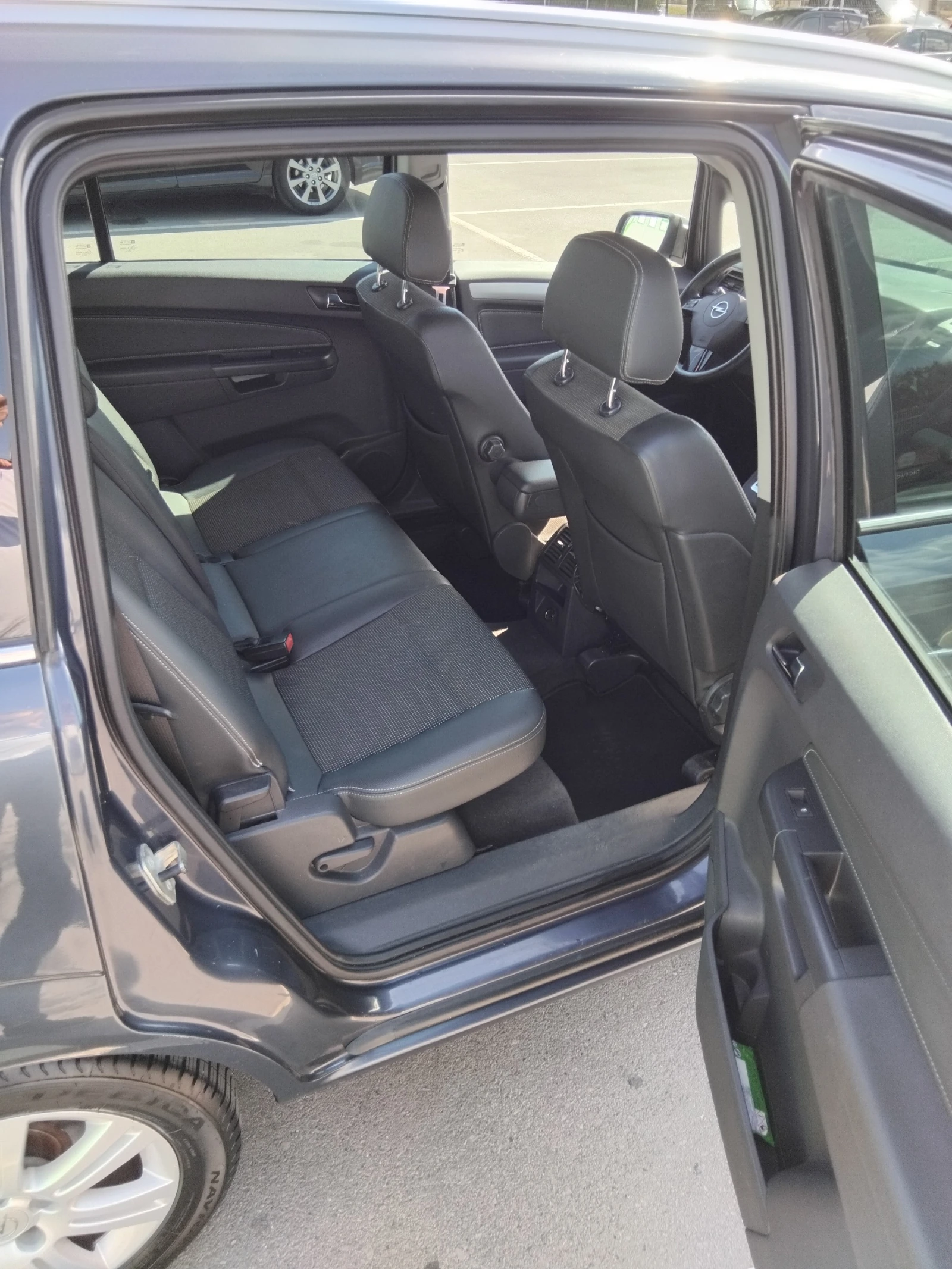 Opel Zafira  - изображение 7