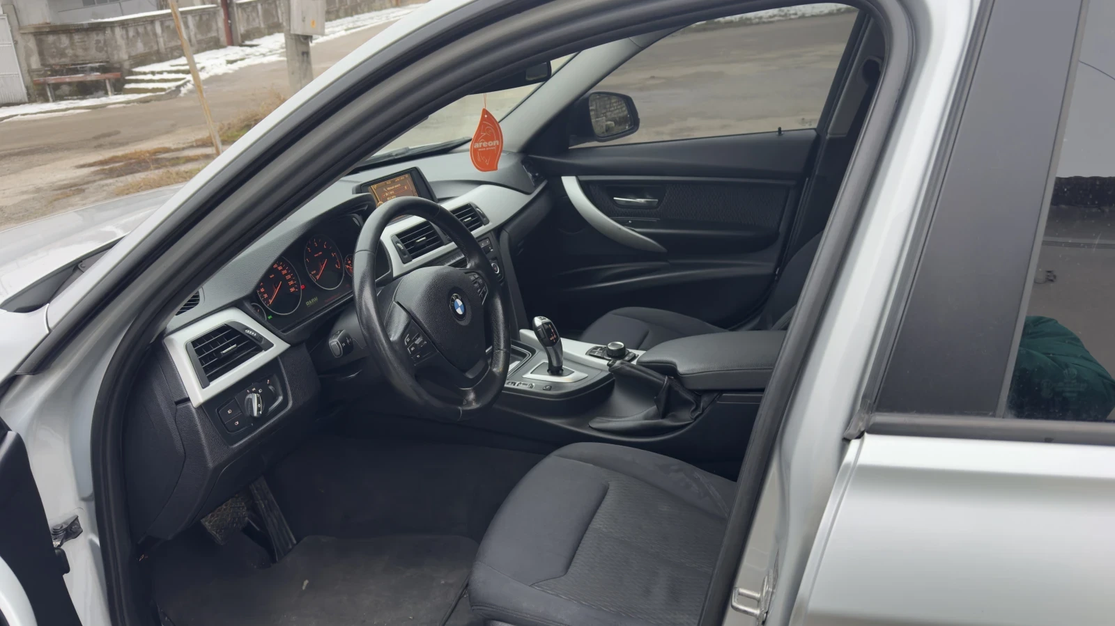 BMW 320 | Mobile.bg � ����������� 12
