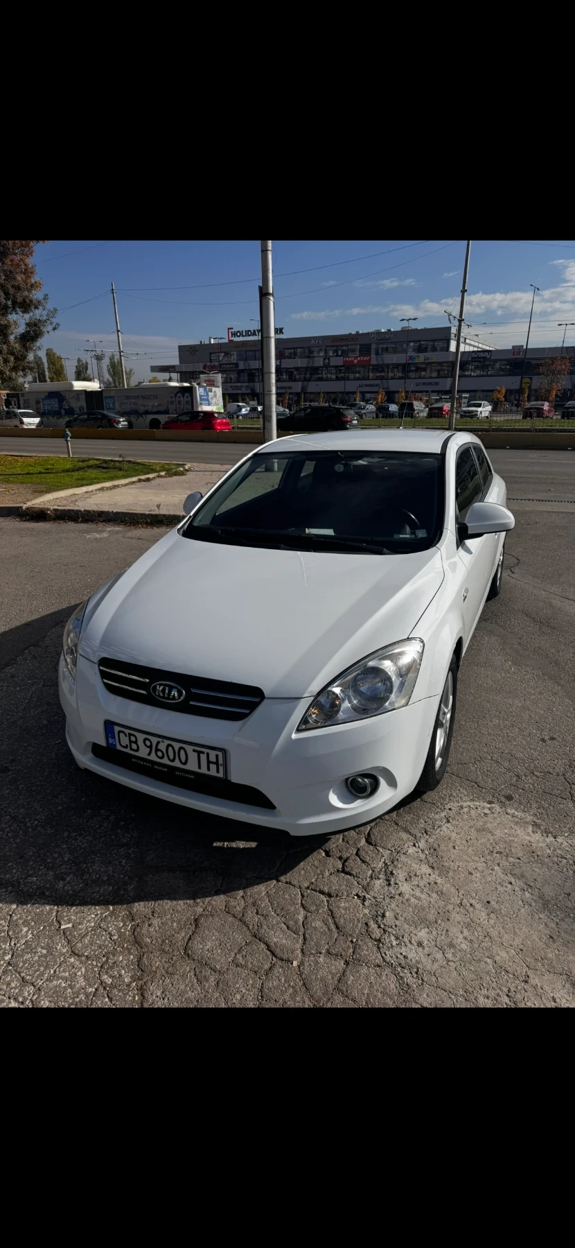 Kia Ceed Купе, снимка 2 - Автомобили и джипове - 53902001