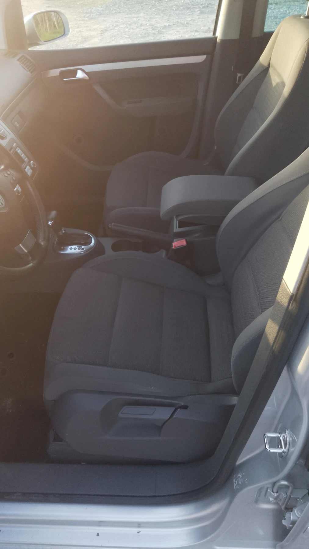 VW Touran 1, 9 TDI BLS, снимка 5 - Автомобили и джипове - 54211768