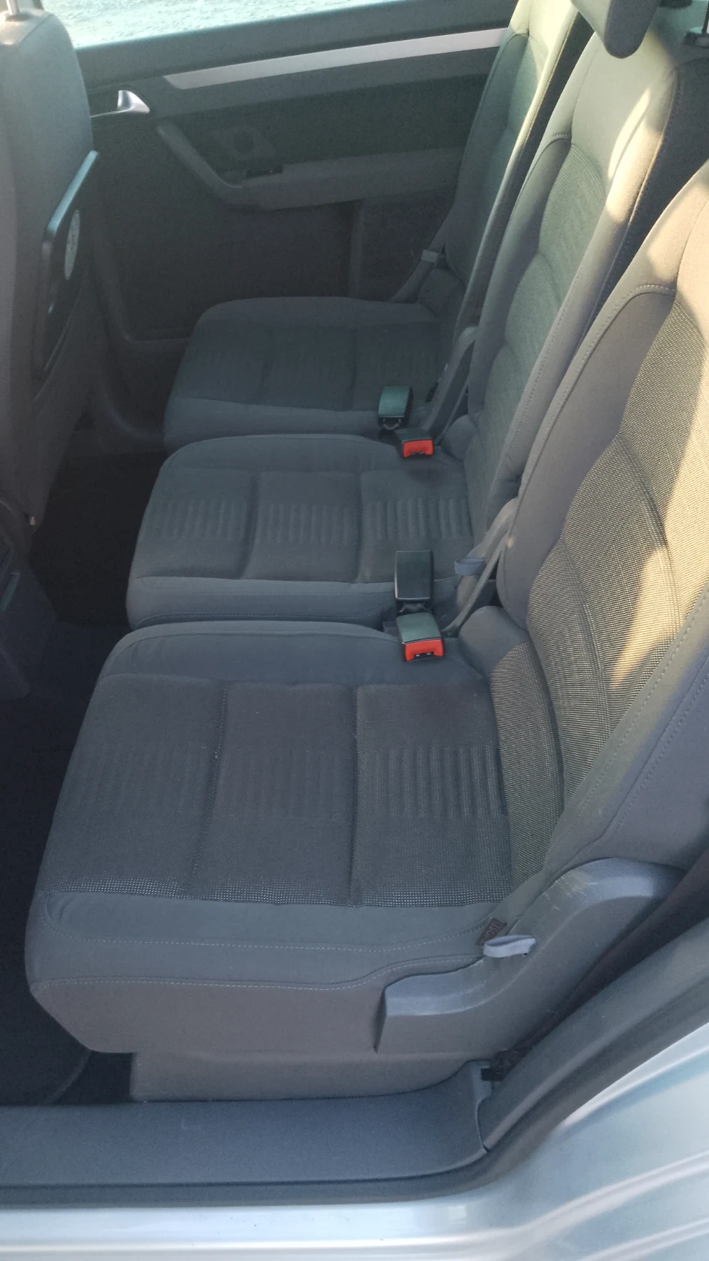 VW Touran 1, 9 TDI BLS, снимка 9 - Автомобили и джипове - 54211768