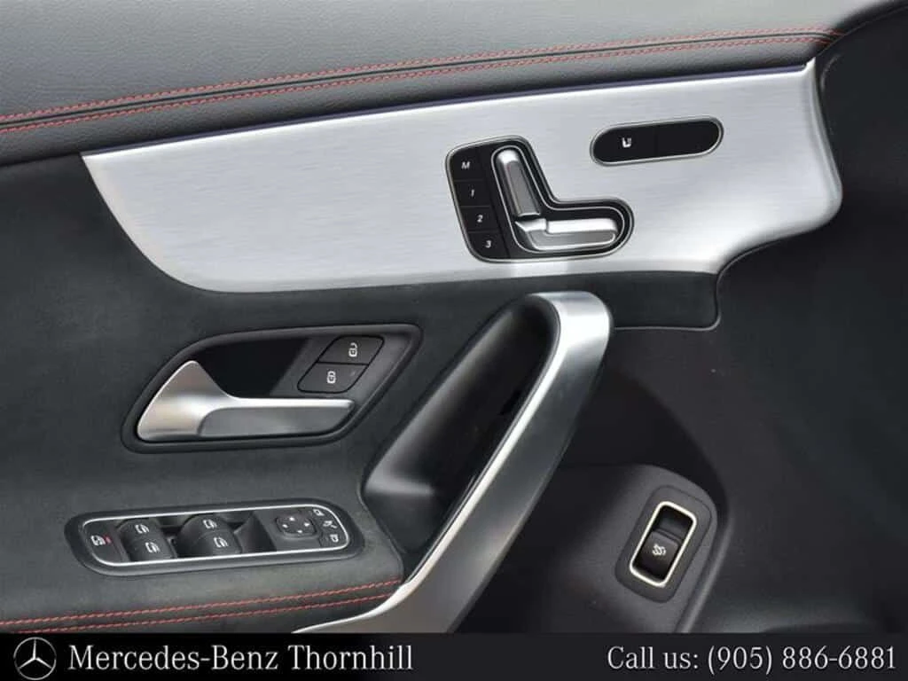 Mercedes-Benz CLA * Premium , AMG Driver's , Technolog Pkg /Navi, снимка 13 - Автомобили и джипове - 54247048