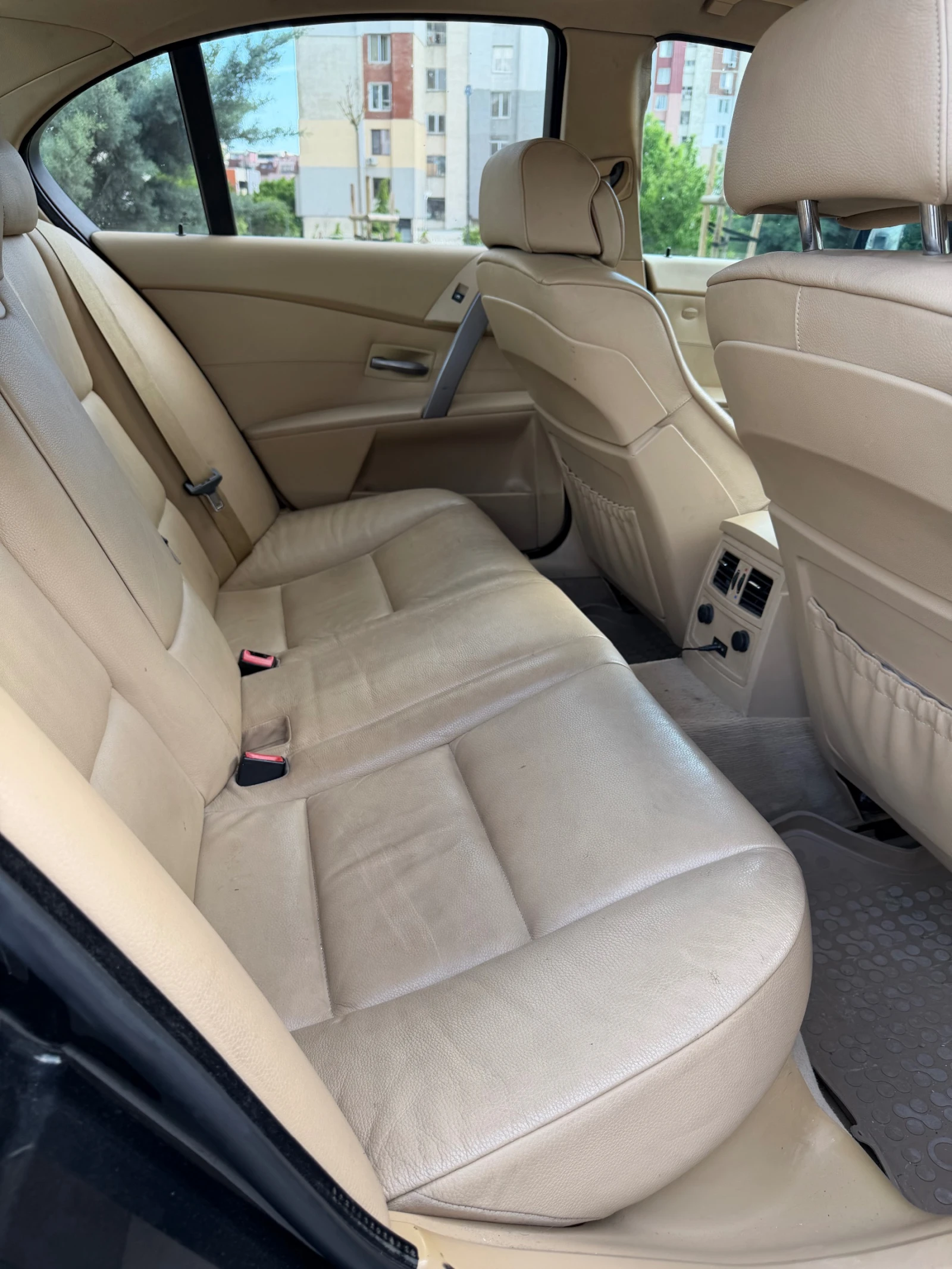 BMW 523 523i, снимка 8 - Автомобили и джипове - 54610861
