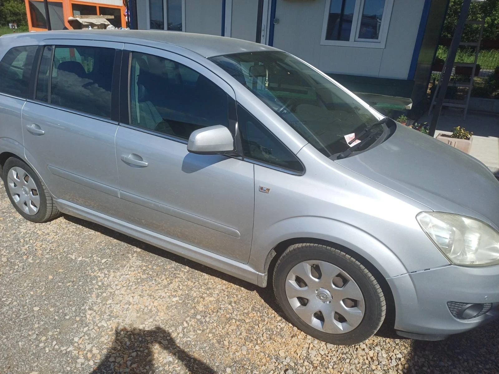 Opel Zafira, снимка 3 - Автомобили и джипове - 54711079