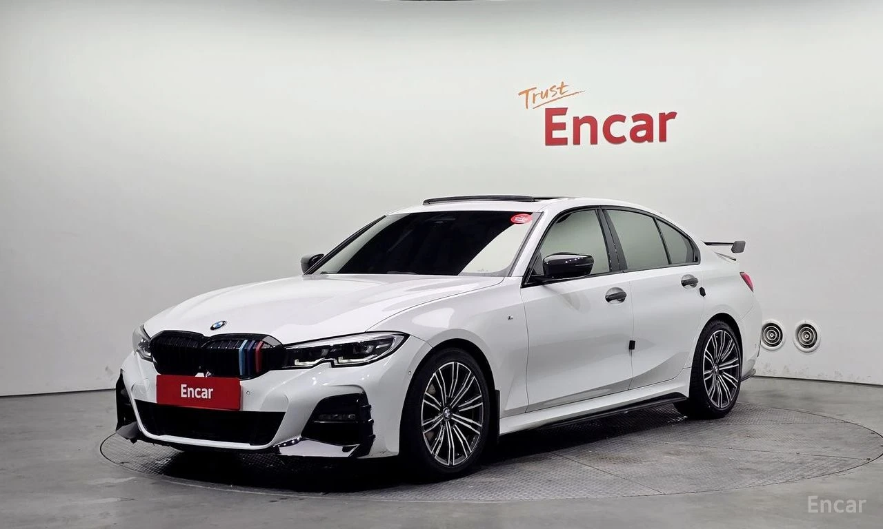 BMW 320 M Sport* HEAD-UP* 360 CAM* DISTRONIC* КРАЙНА ЦЕНА*