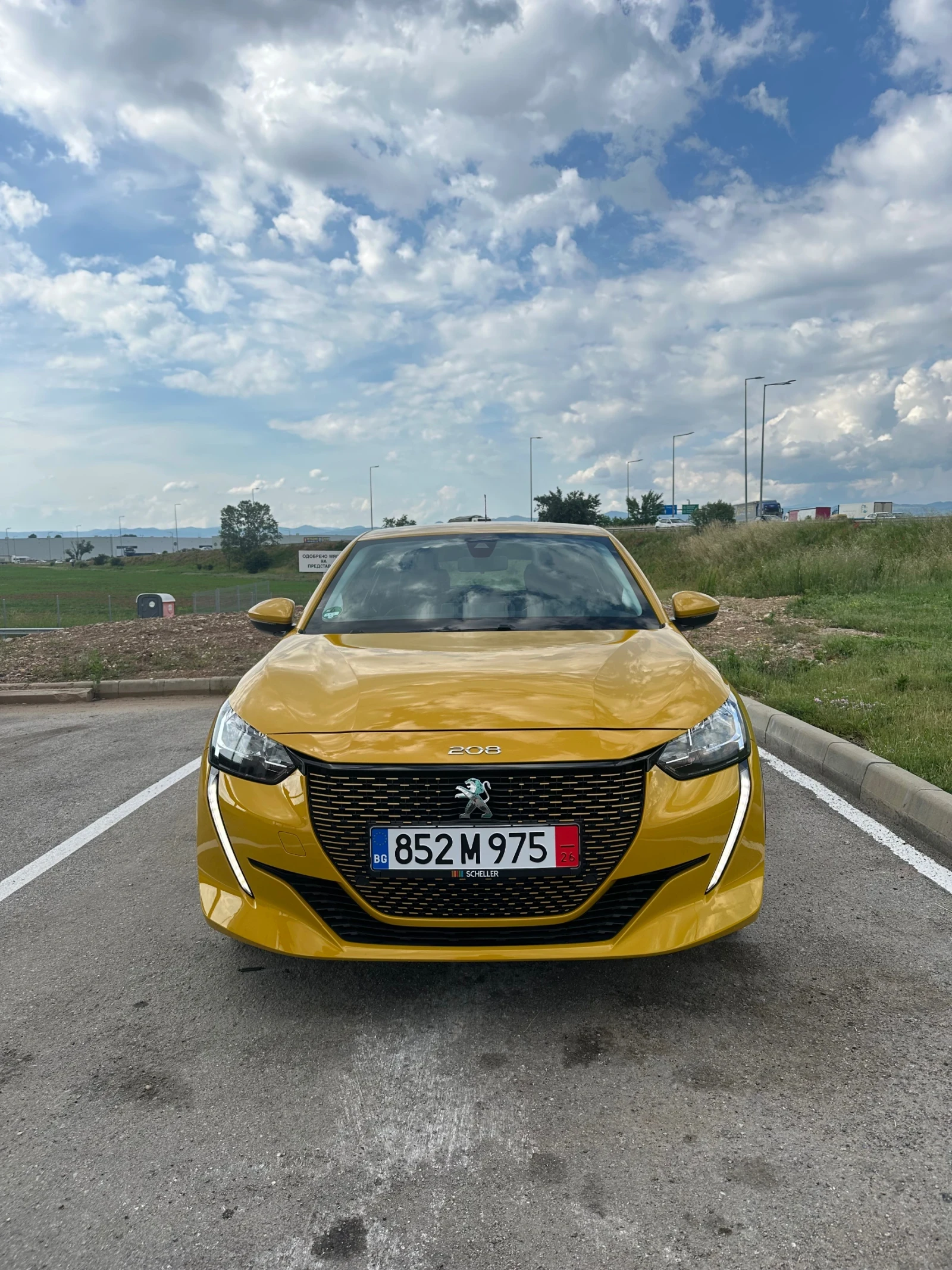 Peugeot 208