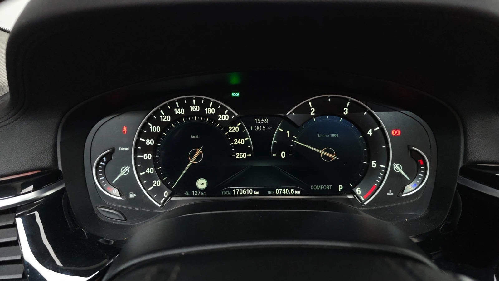 BMW 520 * Luxury Special Edition * Head-Up * 2 ����� *  | Mobile.bg � ����������� 8