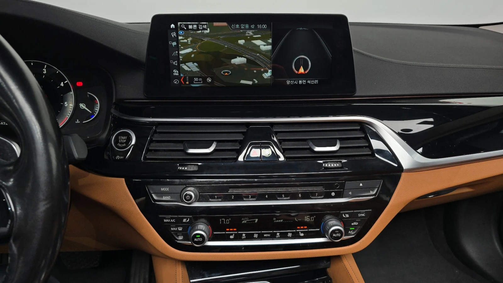 BMW 520 * Luxury Special Edition * Head-Up * 2 ����� *  | Mobile.bg � ����������� 10