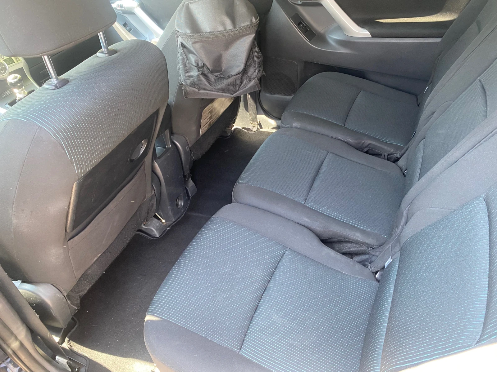 Toyota Verso, снимка 15 - Автомобили и джипове - 55595676