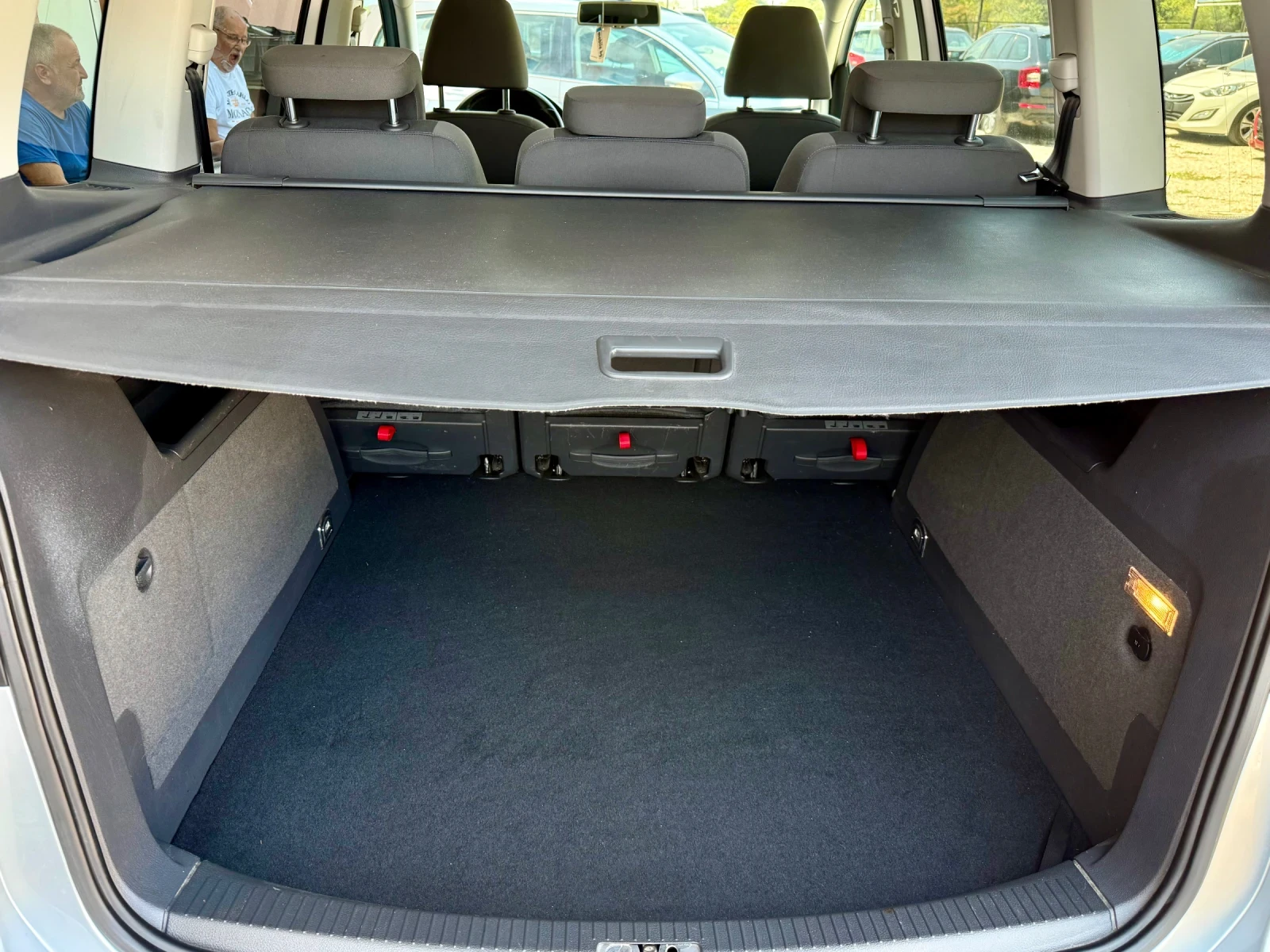 VW Touran 2.0TDI-HIGHLINE-LED-������-�������� | Mobile.bg � ����������� 10