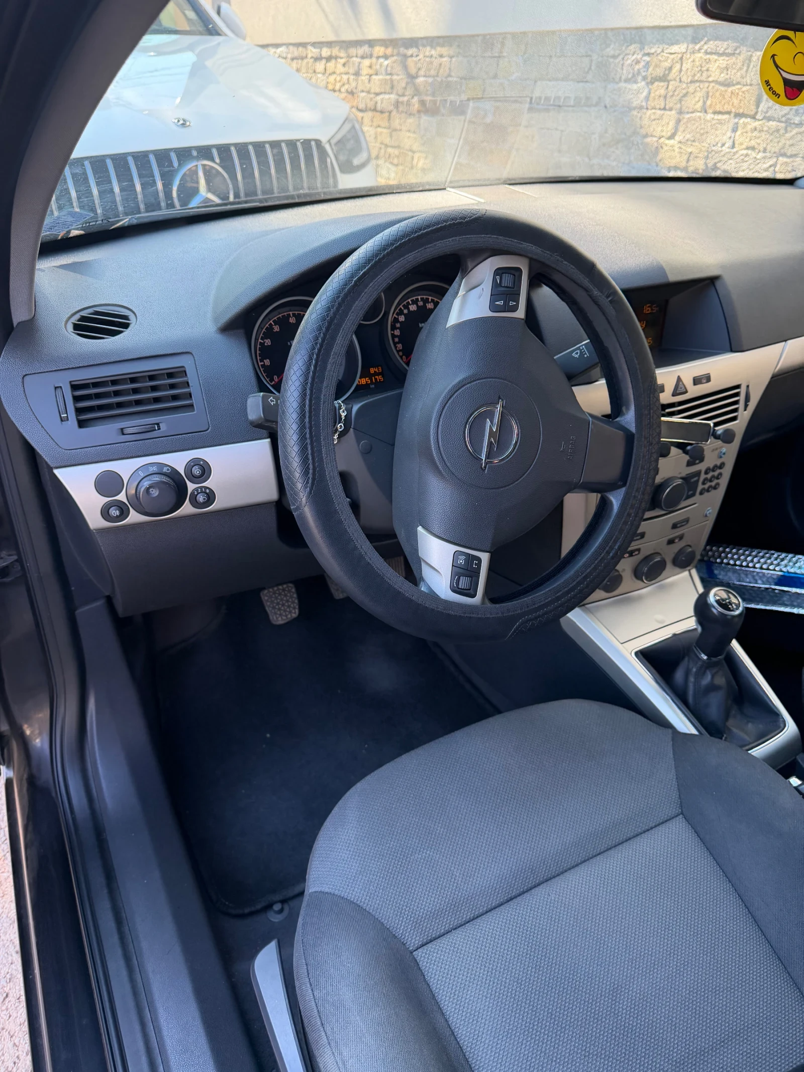 Opel Astra, снимка 8 - Автомобили и джипове - 55677747