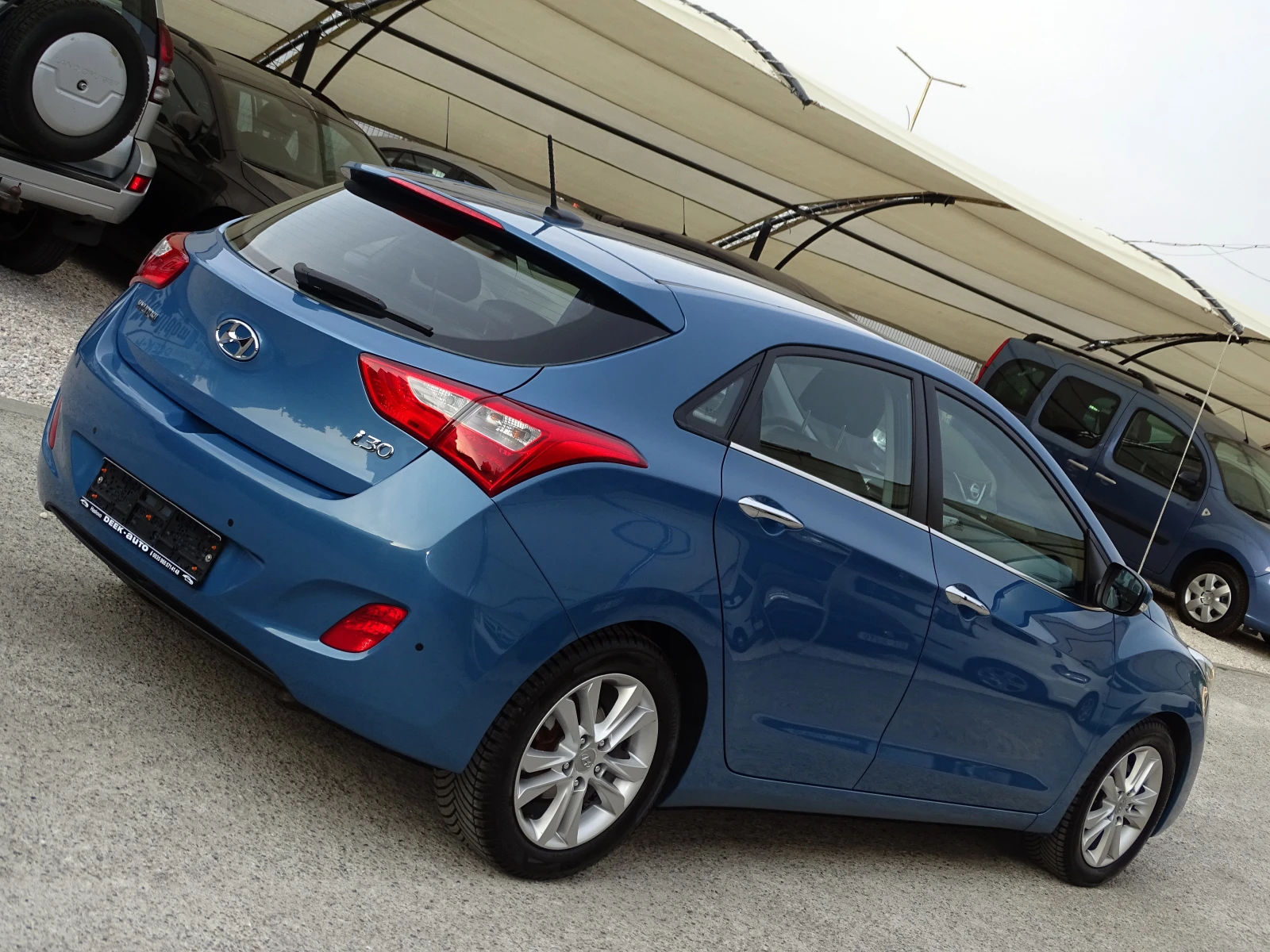 Hyundai I30 Hyundai i30 1.6 MPI AUTOMATIC PREMIUM | KEYLESS GO, снимка 5 - Автомобили и джипове - 55943536