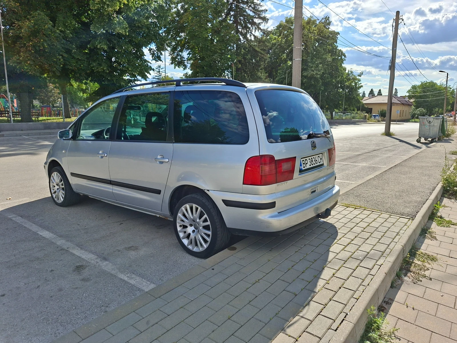 Seat Alhambra 1.9 TDI 131, снимка 4 - Автомобили и джипове - 56183481