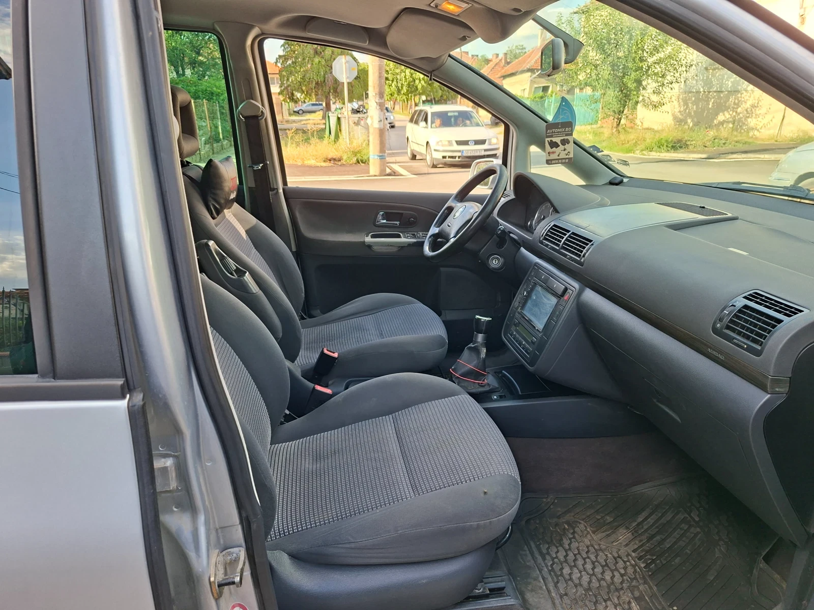 Seat Alhambra 1.9 TDI 131, снимка 12 - Автомобили и джипове - 56183481