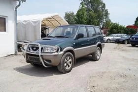 Nissan Terrano 3.0TDI 2.7TDI и 2.4i на части, снимка 4