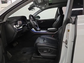 Audi Q8  TECHNIK / DISTRONIC / 360 / PANORAMA , снимка 9