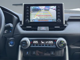 Toyota Rav4 TEAM D* 4x4* DISTR* KEYLESS* CAMERA* CARPLAY* - 57920 лв. - 56766496 10