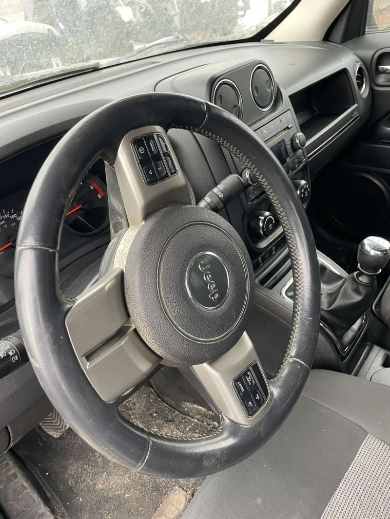 Jeep Patriot, снимка 2 - Автомобили и джипове - 44128907