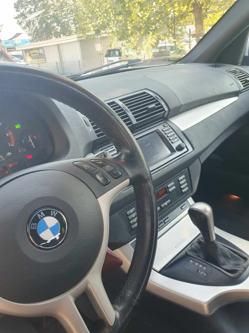 BMW X5, снимка 8 - Автомобили и джипове - 47608493