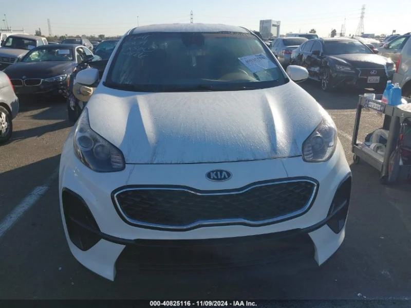 Kia Sportage 2.4L I-4 DI, DOHC, VVT, 181HP Front Wheel Drive, снимка 4 - Автомобили и джипове - 49439240