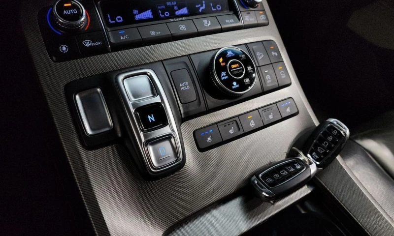 Hyundai Palisade Diesel 2.2 4WD Calligraphy, снимка 8 - Автомобили и джипове - 52070925