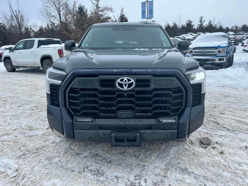 Toyota Tundra 2024 Limited Hybrid * CARFAX * БЕЗ ПЪРВОНАЧАЛНА, снимка 2 - Автомобили и джипове - 52855890