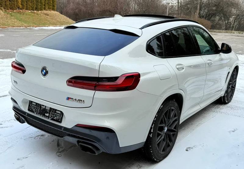 BMW X4 M40i Harman/Panorama/Camera, снимка 13 - Автомобили и джипове - 53090620