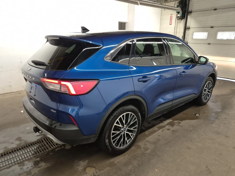 Ford Escape PLUG-IN HYBRID * * CARFAX * * АВТО КРЕДИТ * * , снимка 6 - Автомобили и джипове - 53501140