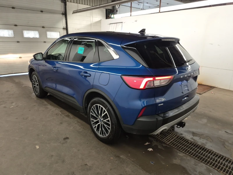 Ford Escape PLUG-IN HYBRID * * CARFAX * * АВТО КРЕДИТ * * , снимка 4 - Автомобили и джипове - 53501140