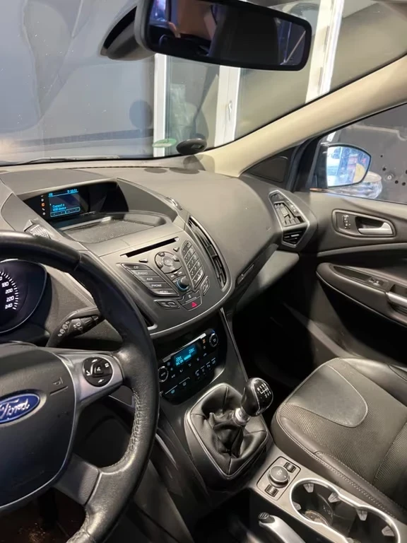 Ford Kuga 1.5 benzin 150кс Titanium - изображение 7