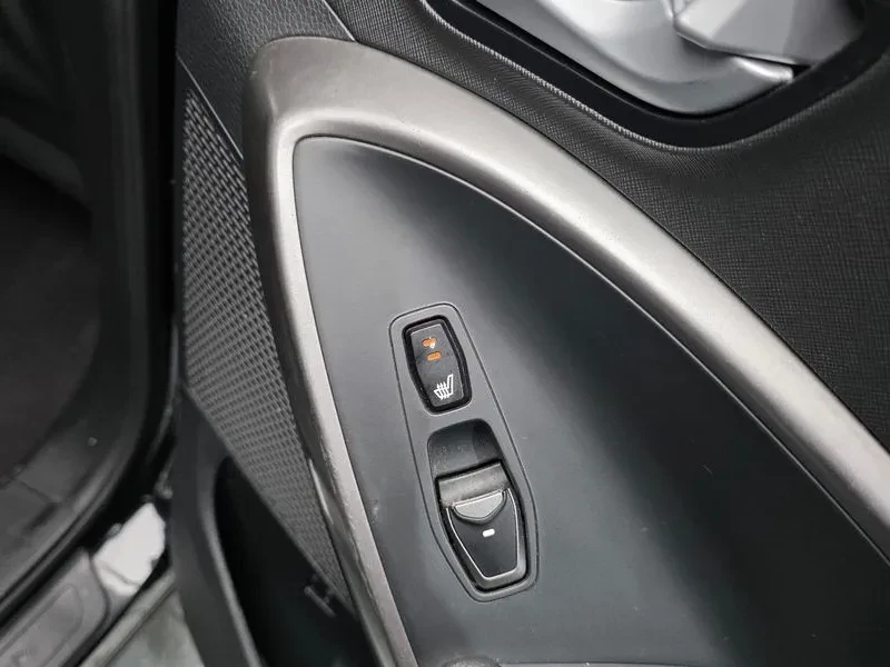 Hyundai Santa fe 2.0, снимка 17 - Автомобили и джипове - 54256612