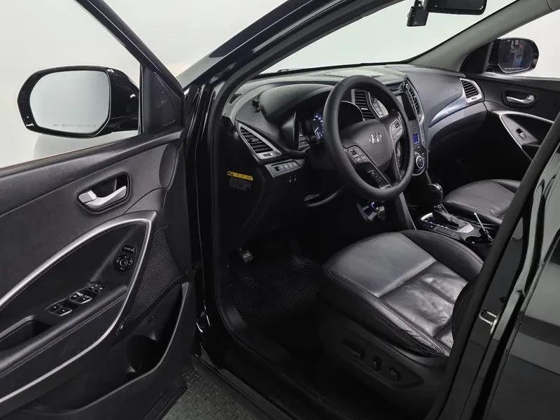 Hyundai Santa fe 2.0, снимка 11 - Автомобили и джипове - 54256612