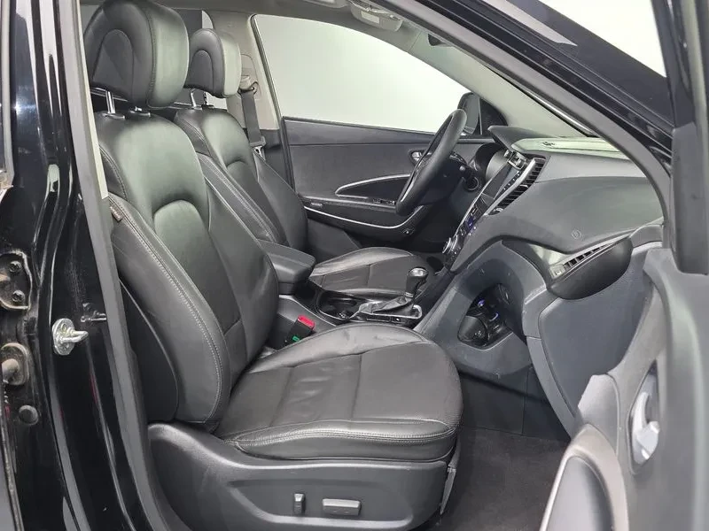 Hyundai Santa fe 2.0, снимка 10 - Автомобили и джипове - 54256612