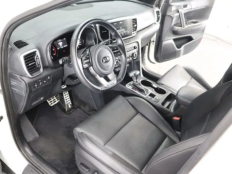 Kia Sportage 2.0 2Wd Prestige, снимка 16 - Автомобили и джипове - 55936757