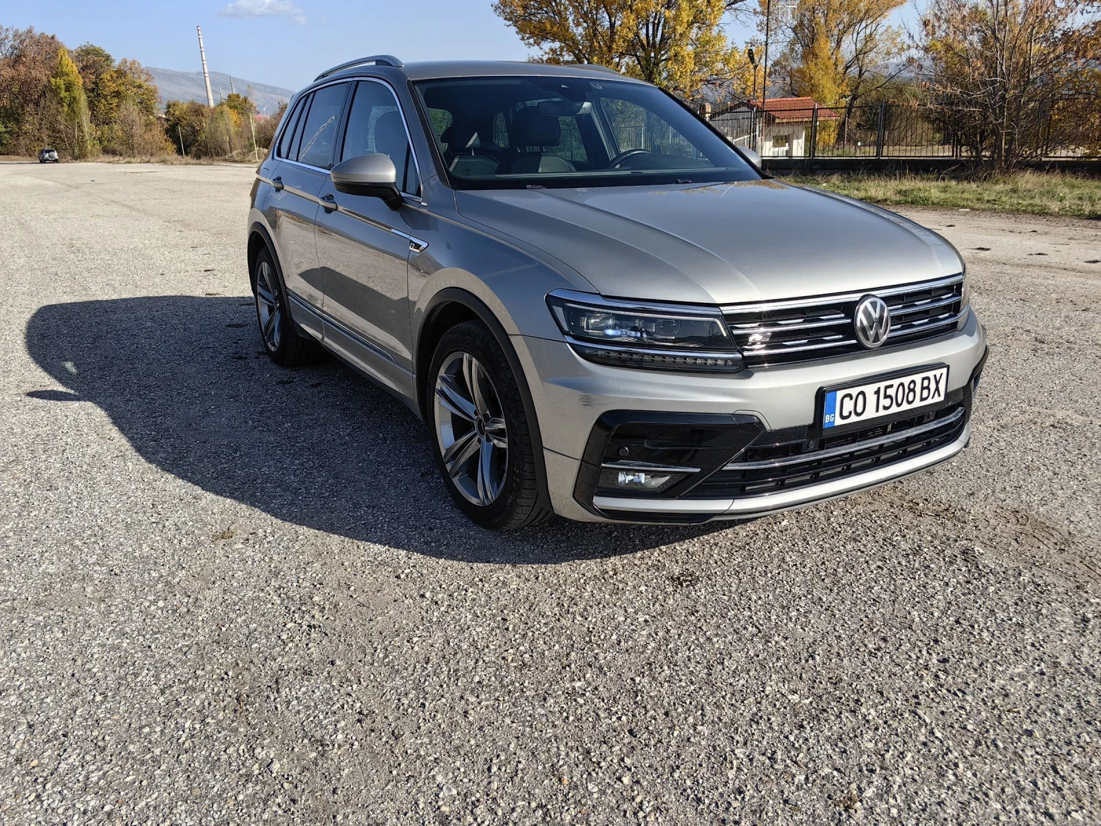 VW Tiguan R-Line. FULL LED, Digital - [1] 