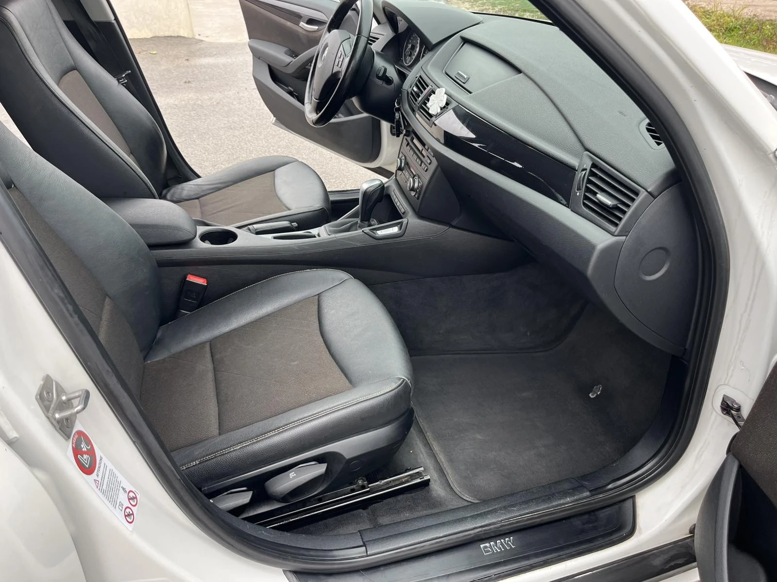 BMW X1 X DRIVE 2.0TDI 177 EU5A     | Mobile.bg   11