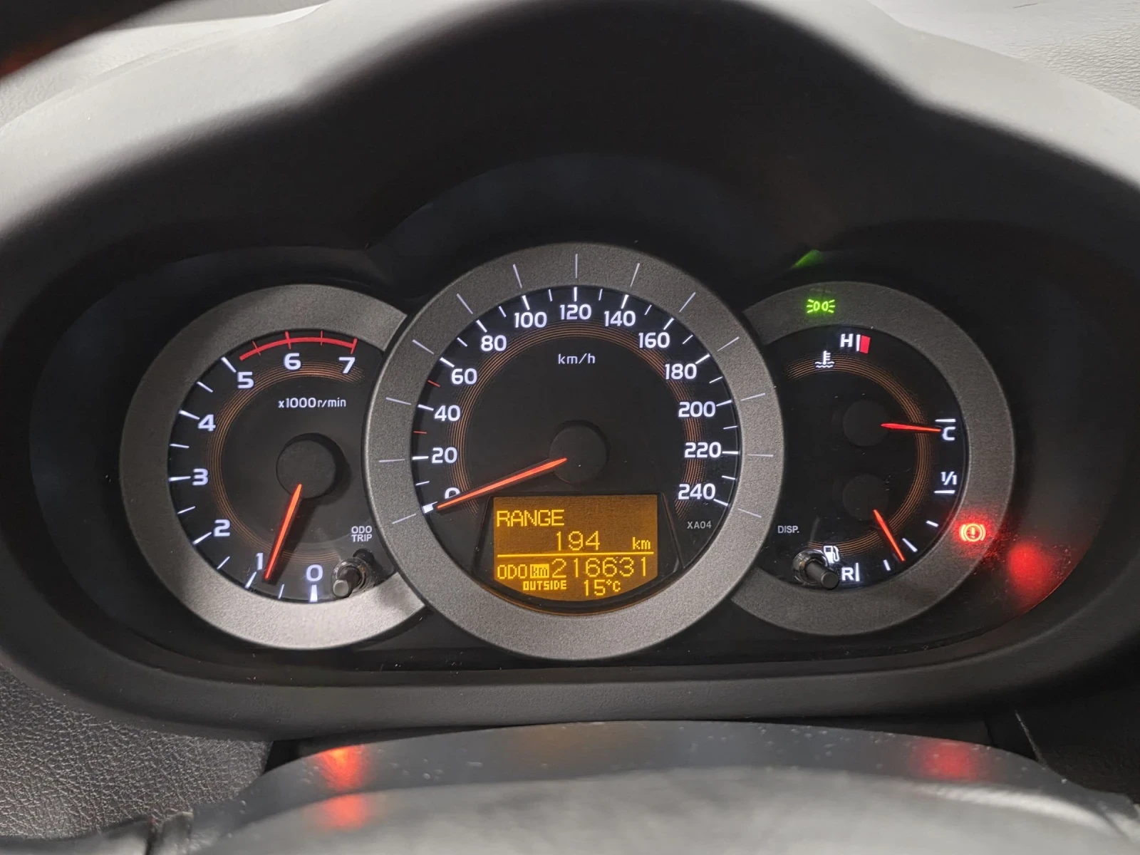 Toyota Rav4 2.2 D-4D 136 | Нови дюзи | ТОП състояние  - изображение 10