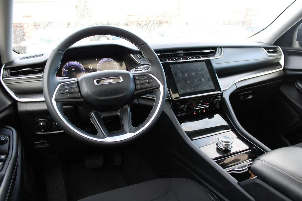 Jeep Grand cherokee ПАНОРАМА* ДИСТРОНИК* КАМЕРА* DIGITAL - изображение 10