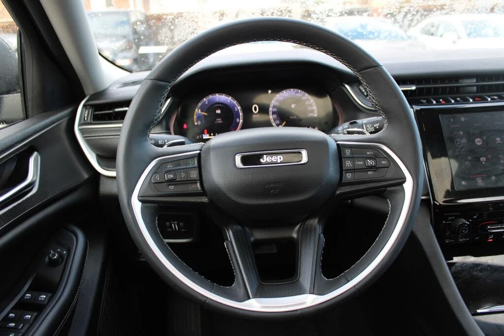 Jeep Grand cherokee ПАНОРАМА* ДИСТРОНИК* КАМЕРА* DIGITAL - изображение 9