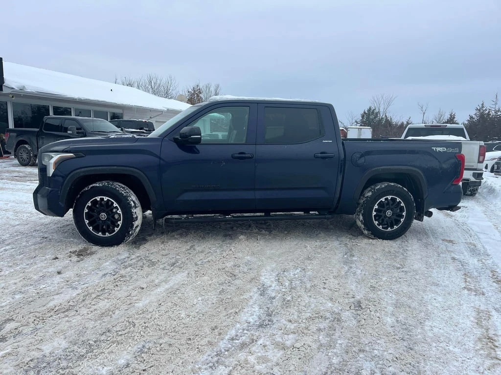 Toyota Tundra 2024 Limited Hybrid * CARFAX * БЕЗ ПЪРВОНАЧАЛНА - изображение 3