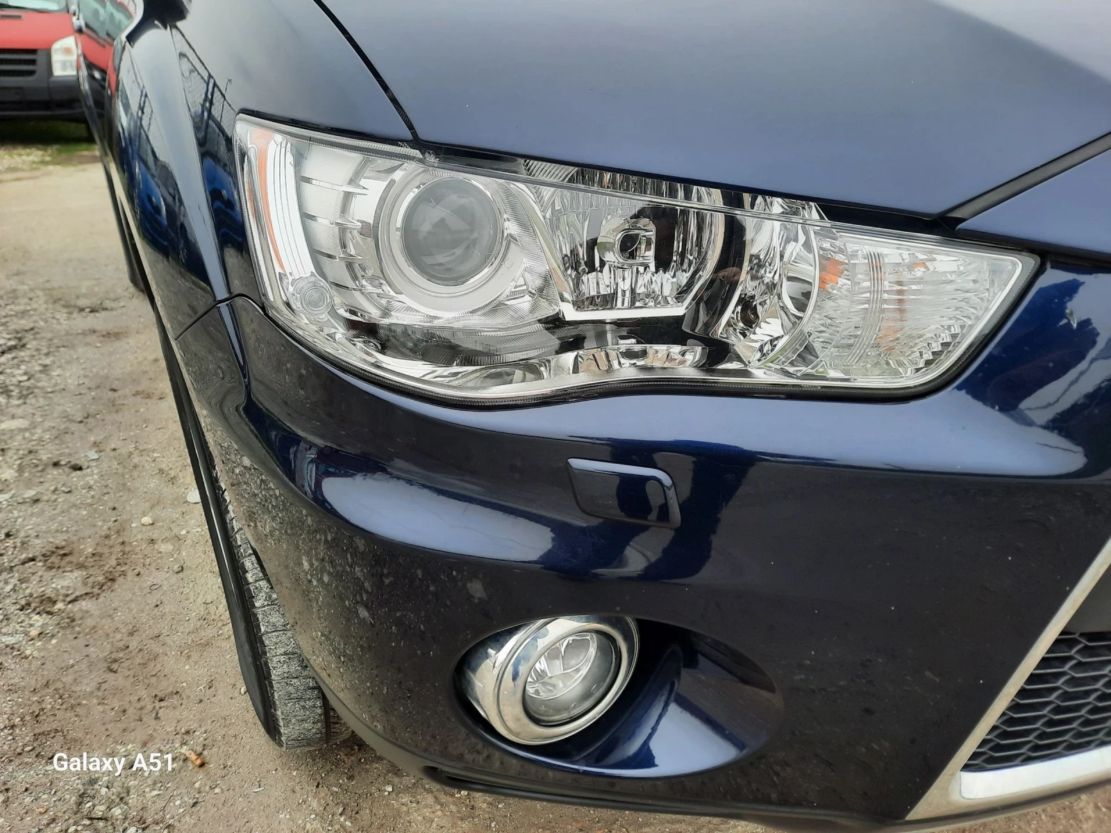 Mitsubishi Outlander 2.2 дизел, 4х4, 177кс - изображение 6