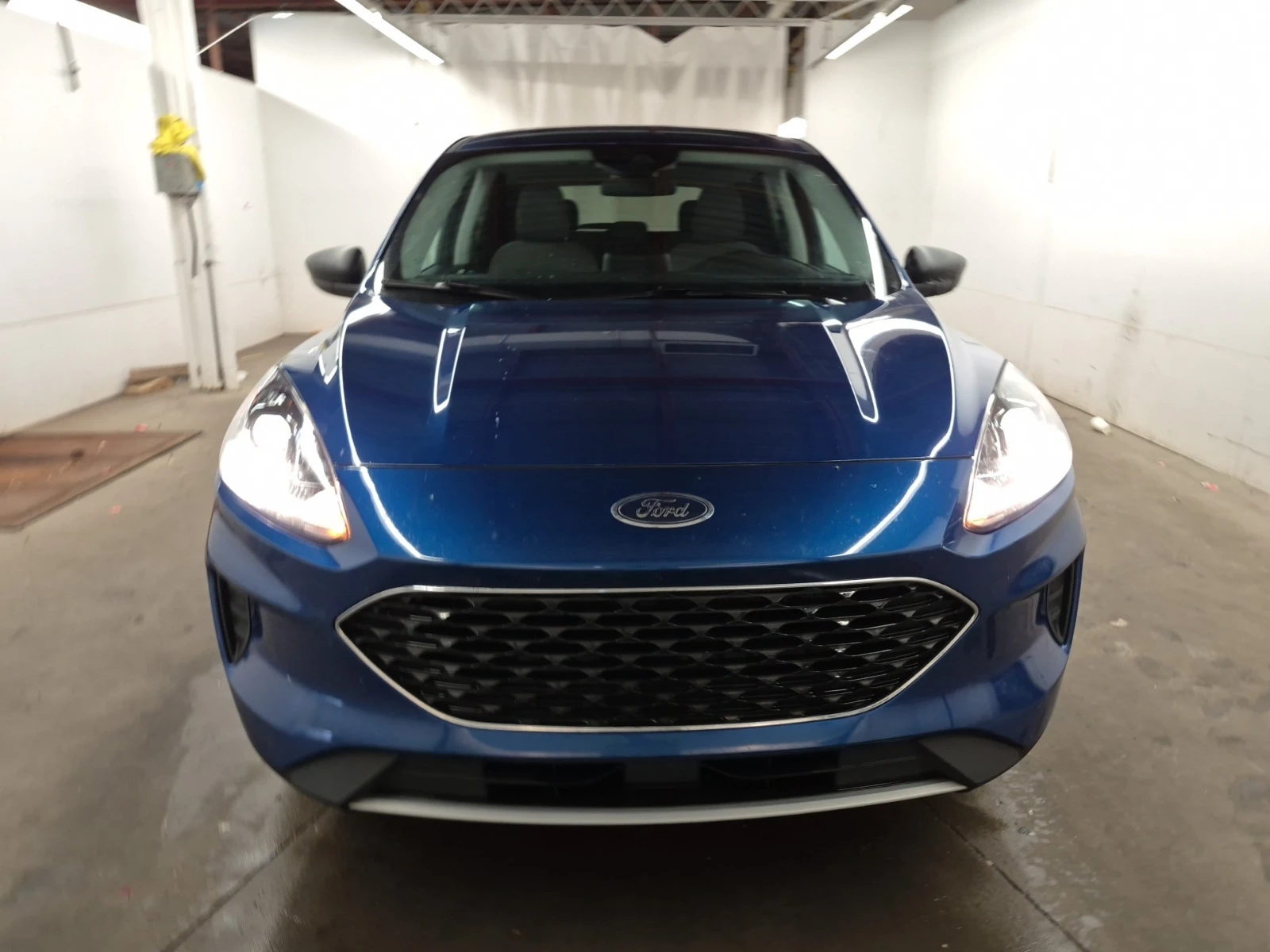 Ford Escape PLUG-IN HYBRID * * CARFAX * * ���� ������ * *  | Mobile.bg � ����������� 2