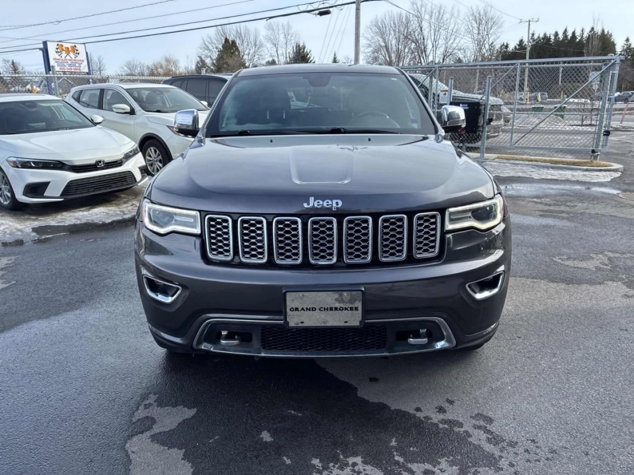 Jeep Grand cherokee Overland* AWD* Подгрев* Обдух* Пано* Камера - изображение 2