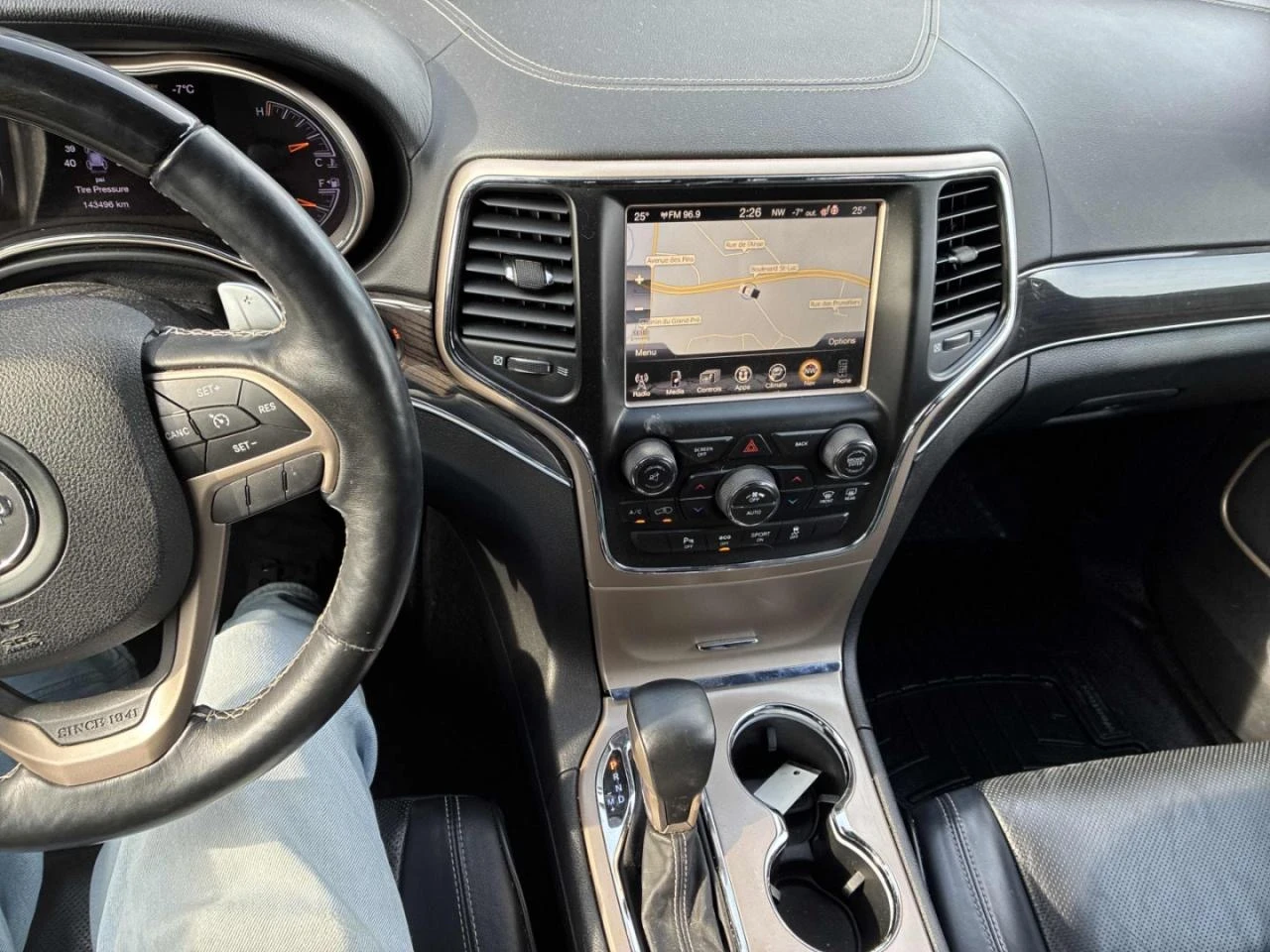 Jeep Grand cherokee Overland* AWD* Подгрев* Обдух* Пано* Камера - изображение 9