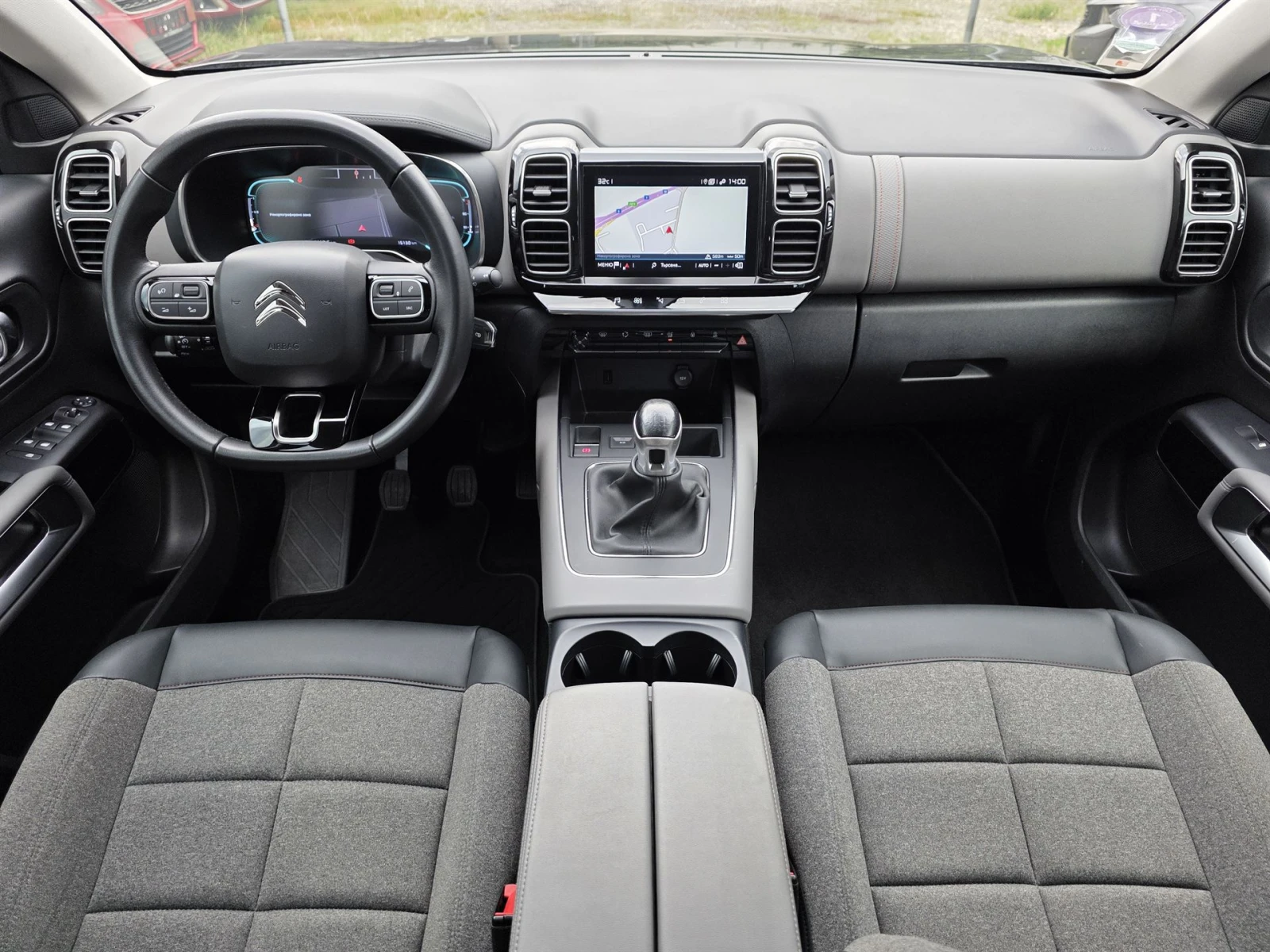 Citroen C5 Aircross 1.2 PureTech Business, снимка 8 - Автомобили и джипове - 54875059