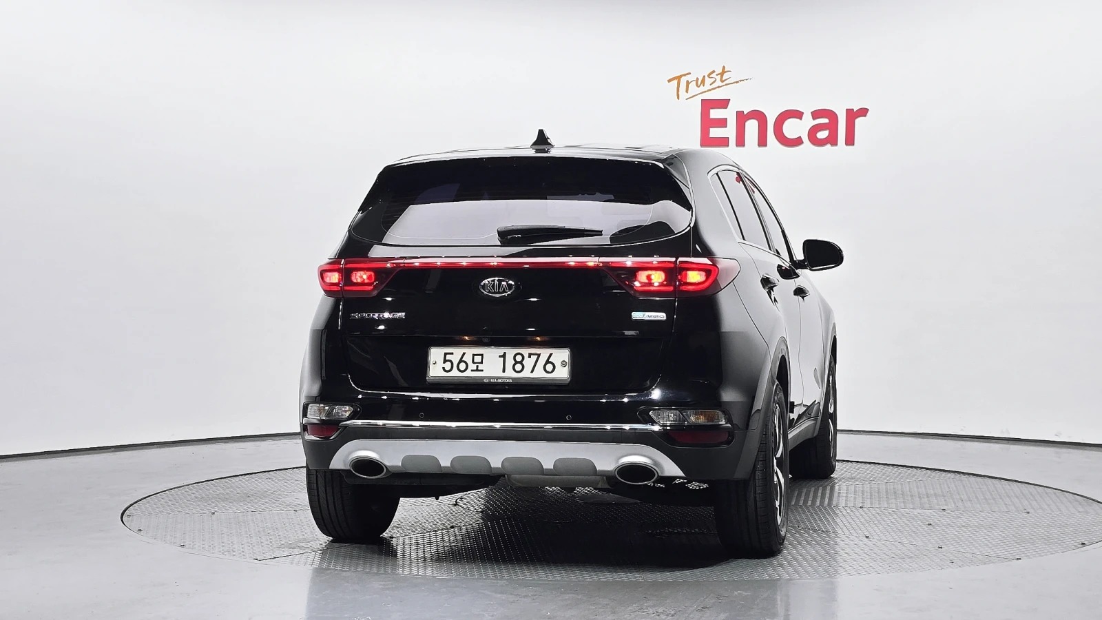 Kia Sportage 2.0* ПОДГРЕВ ВОЛАН* КРАЙНА ЦЕНА, снимка 4 - Автомобили и джипове - 55318947