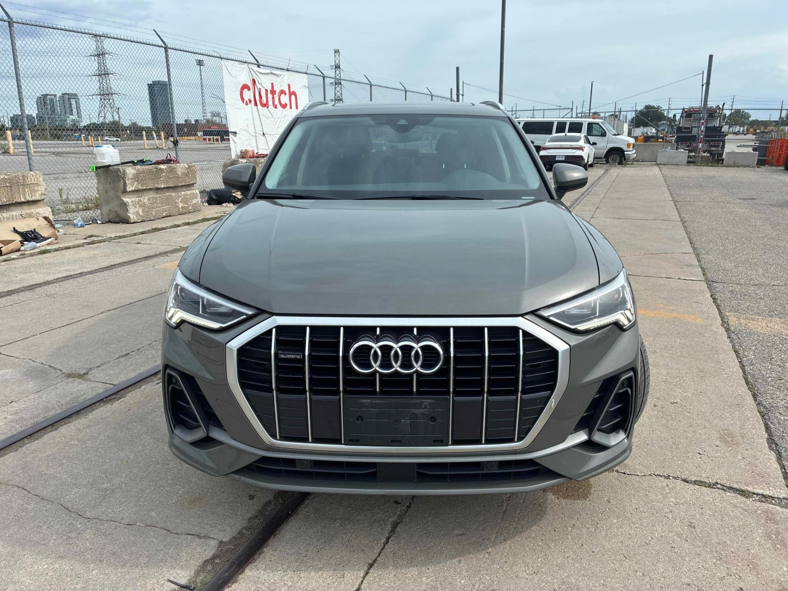 Audi Q3 * Progressiv * CARFAX * ����� �� ����������� | Mobile.bg � ����������� 6